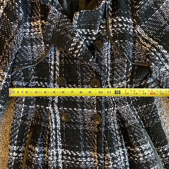 BCX Double Breasted Black & White Plaid Belted Jacket, Women’s size L - Picture 11 of 16